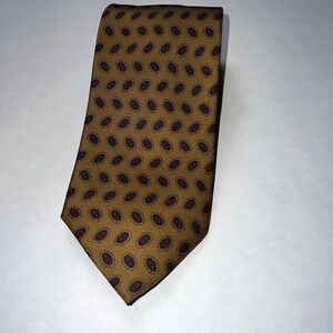 Brooks Brothers Makers Gold  Silk Men's NeckTie